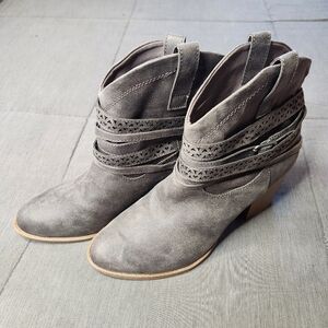 Authentic American Heritage Heeled Boots